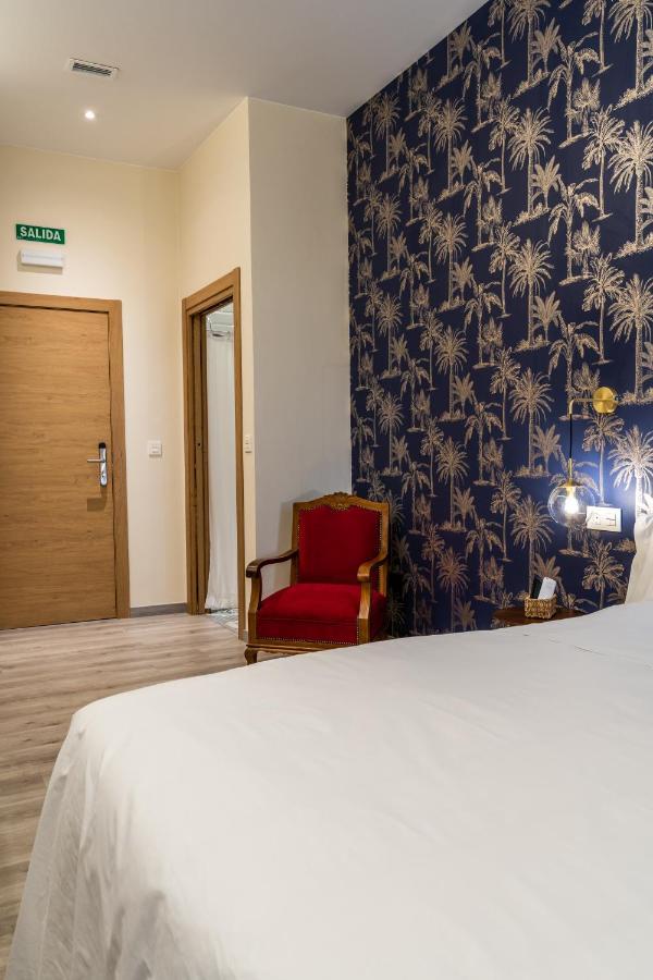 Four Rooms Hostel Lugo Dış mekan fotoğraf