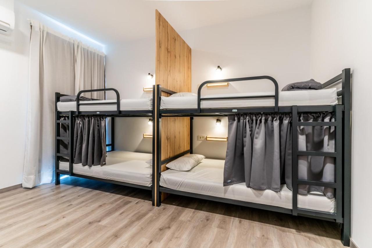 Four Rooms Hostel Lugo Dış mekan fotoğraf